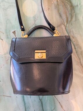 90s Sasha Black Shoulder Bag Gold Hardware Buckle Accent Top Handle Women’s